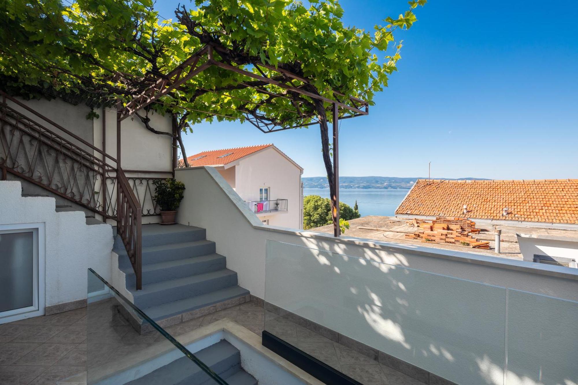 East Side Apartment Omiš Buitenkant foto